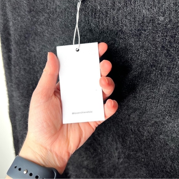 Lover + Friends Black Bell Sleeve Eyelash Pullover Fuzzy Black Sweater Size XXS - Picture 10 of 16